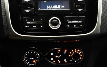 Renault Sandero II рестайлинг, 2016 год, 865 000 рублей, 7 фотография