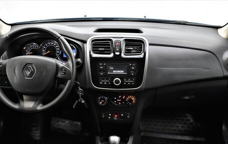 Renault Sandero II рестайлинг, 2016 год, 865 000 рублей, 5 фотография