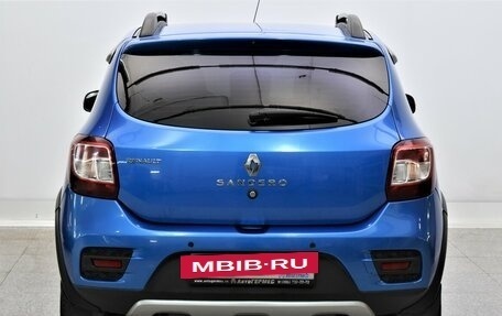 Renault Sandero II рестайлинг, 2016 год, 865 000 рублей, 3 фотография