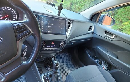 Hyundai Solaris II рестайлинг, 2019 год, 1 430 000 рублей, 5 фотография