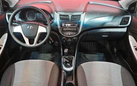 Hyundai Solaris II рестайлинг, 2012 год, 690 000 рублей, 9 фотография