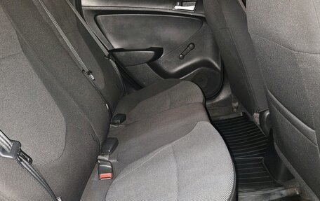 Hyundai Solaris II рестайлинг, 2012 год, 690 000 рублей, 13 фотография