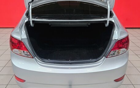 Hyundai Solaris II рестайлинг, 2012 год, 690 000 рублей, 15 фотография