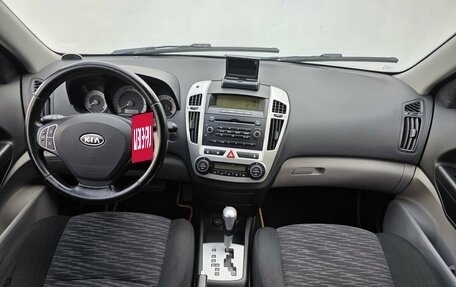 KIA cee'd I рестайлинг, 2009 год, 650 000 рублей, 15 фотография