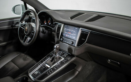 Porsche Macan I рестайлинг, 2018 год, 3 650 000 рублей, 9 фотография