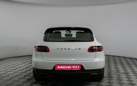 Porsche Macan I рестайлинг, 2018 год, 3 650 000 рублей, 6 фотография