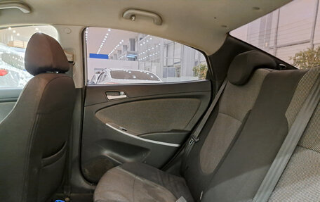 Hyundai Solaris II рестайлинг, 2013 год, 586 000 рублей, 15 фотография