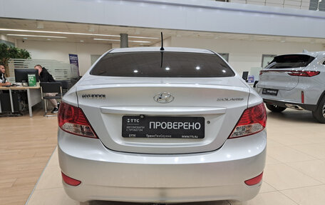 Hyundai Solaris II рестайлинг, 2013 год, 586 000 рублей, 7 фотография