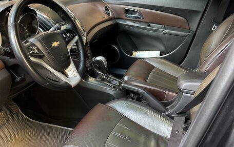 Chevrolet Cruze II, 2013 год, 820 000 рублей, 8 фотография