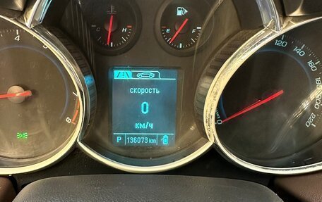 Chevrolet Cruze II, 2013 год, 820 000 рублей, 6 фотография