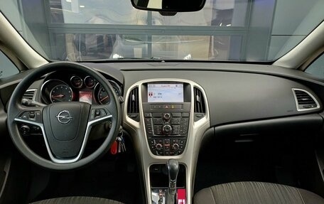 Opel Astra J, 2011 год, 729 000 рублей, 11 фотография