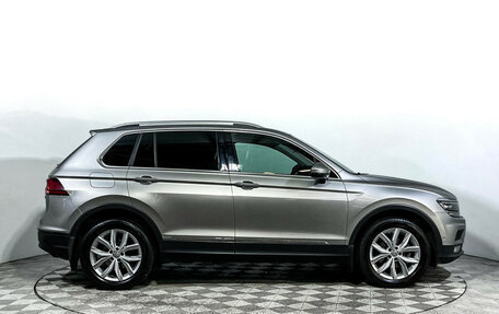 Volkswagen Tiguan II, 2020 год, 2 377 000 рублей, 4 фотография
