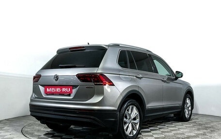 Volkswagen Tiguan II, 2020 год, 2 377 000 рублей, 5 фотография