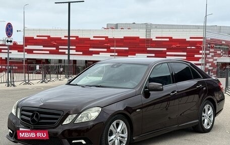 Mercedes-Benz E-Класс, 2010 год, 1 497 000 рублей, 9 фотография