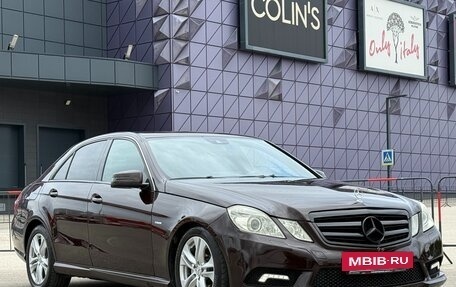 Mercedes-Benz E-Класс, 2010 год, 1 497 000 рублей, 2 фотография