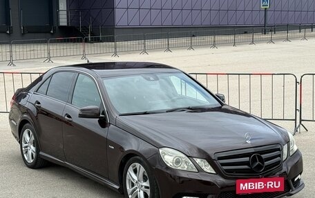 Mercedes-Benz E-Класс, 2010 год, 1 497 000 рублей, 4 фотография