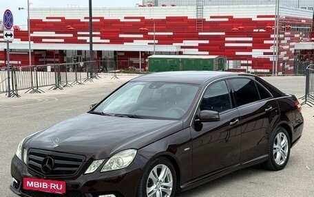 Mercedes-Benz E-Класс, 2010 год, 1 497 000 рублей, 10 фотография