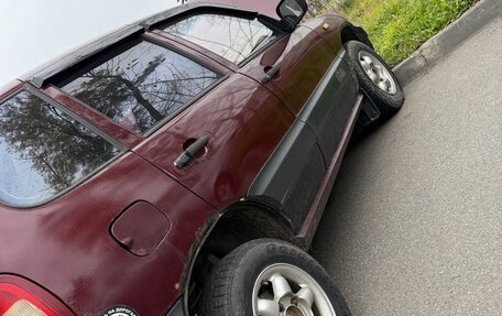 Chevrolet Niva I рестайлинг, 2005 год, 200 000 рублей, 1 фотография