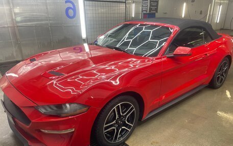 Ford Mustang VI рестайлинг, 2018 год, 3 180 000 рублей, 3 фотография