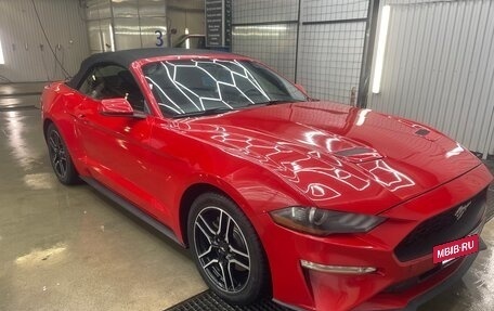 Ford Mustang VI рестайлинг, 2018 год, 3 180 000 рублей, 8 фотография