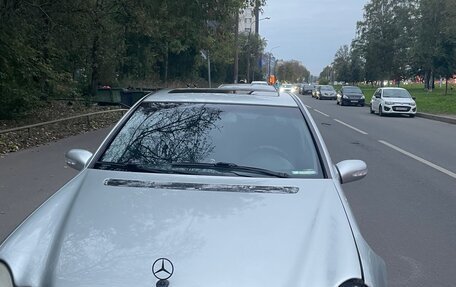 Mercedes-Benz C-Класс, 2002 год, 590 000 рублей, 1 фотография