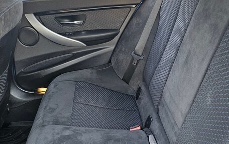 BMW 3 серия, 2016 год, 2 300 000 рублей, 10 фотография