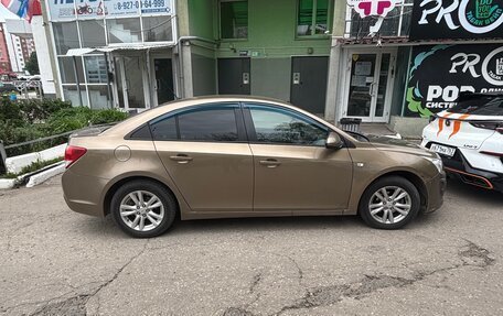Chevrolet Cruze II, 2013 год, 610 000 рублей, 3 фотография