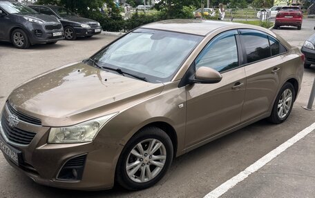 Chevrolet Cruze II, 2013 год, 610 000 рублей, 10 фотография