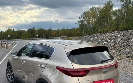 KIA Sportage IV рестайлинг, 2019 год, 1 950 000 рублей, 4 фотография