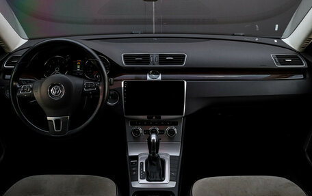 Volkswagen Passat B7, 2014 год, 997 000 рублей, 11 фотография