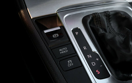 Volkswagen Passat B7, 2014 год, 997 000 рублей, 21 фотография