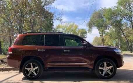 Toyota Land Cruiser 200, 2016 год, 6 100 000 рублей, 5 фотография