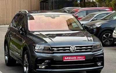 Volkswagen Tiguan II, 2019 год, 3 500 000 рублей, 1 фотография