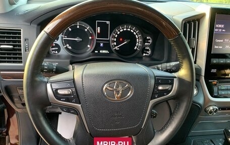 Toyota Land Cruiser 200, 2016 год, 6 100 000 рублей, 20 фотография