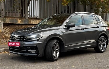 Volkswagen Tiguan II, 2019 год, 3 500 000 рублей, 5 фотография