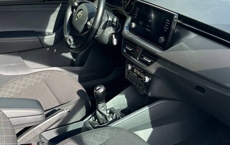 Skoda Rapid II, 2021 год, 1 650 000 рублей, 15 фотография