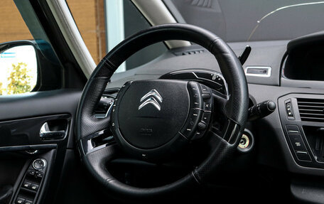 Citroen C4 Picasso II рестайлинг, 2010 год, 500 000 рублей, 12 фотография