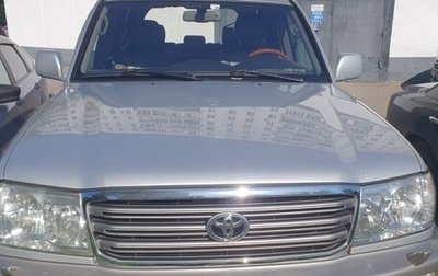 Toyota Land Cruiser 100 рестайлинг 2, 2007 год, 2 100 000 рублей, 1 фотография
