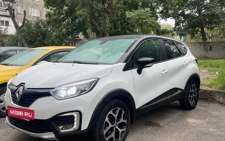 Renault Kaptur I рестайлинг, 2018 год, 1 475 000 рублей, 2 фотография