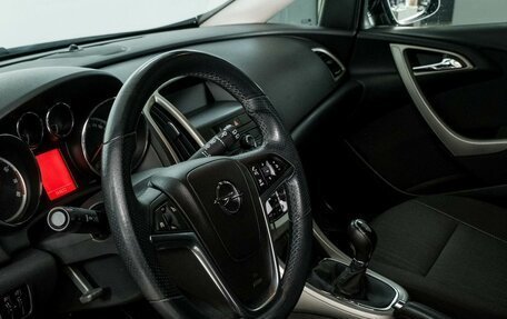 Opel Astra J, 2010 год, 740 000 рублей, 5 фотография