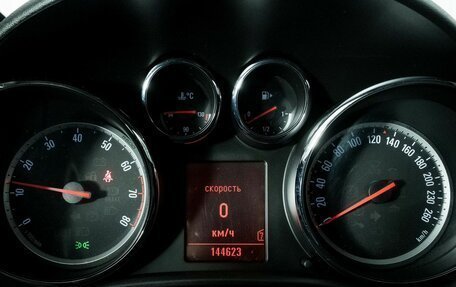 Opel Astra J, 2010 год, 740 000 рублей, 10 фотография
