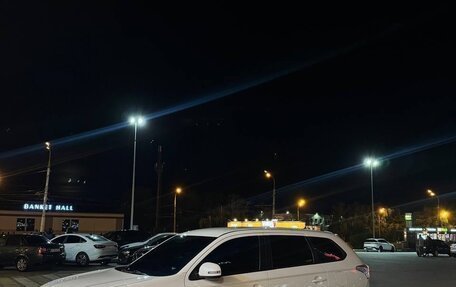 Mitsubishi Outlander III рестайлинг 3, 2012 год, 1 139 000 рублей, 4 фотография