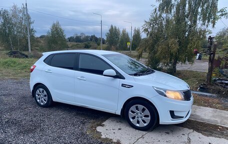 KIA Rio III рестайлинг, 2014 год, 880 000 рублей, 5 фотография