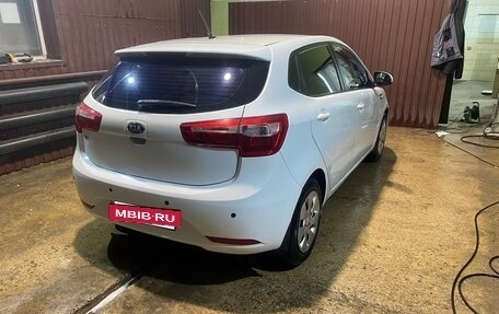 KIA Rio III рестайлинг, 2014 год, 880 000 рублей, 6 фотография