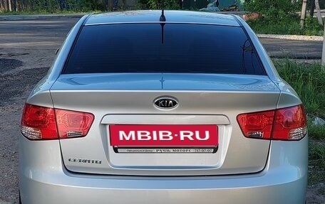 KIA Cerato III, 2010 год, 750 000 рублей, 3 фотография