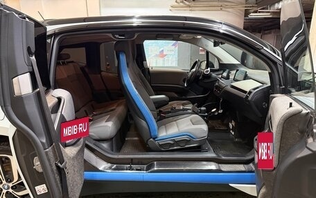 BMW i3 I01 рестайлинг, 2018 год, 2 150 000 рублей, 8 фотография