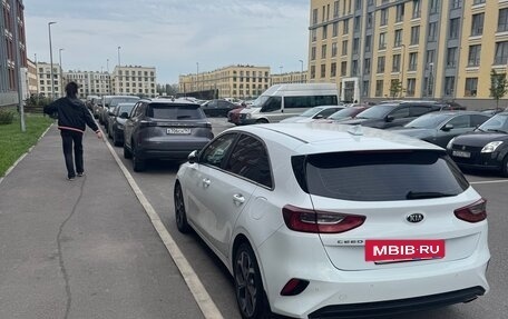 KIA cee'd III, 2018 год, 1 300 000 рублей, 2 фотография