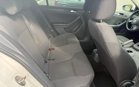 Volkswagen Jetta VI, 2014 год, 800 000 рублей, 5 фотография
