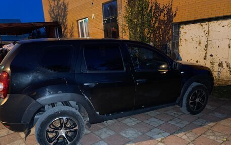 Renault Duster I рестайлинг, 2014 год, 700 000 рублей, 4 фотография