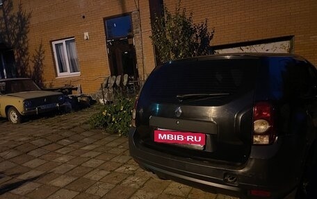 Renault Duster I рестайлинг, 2014 год, 700 000 рублей, 3 фотография